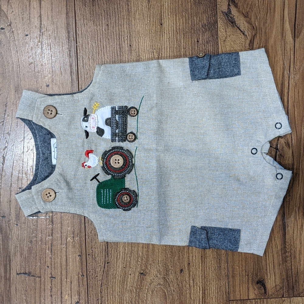 Mud Pie romper 0-3 months farm applique